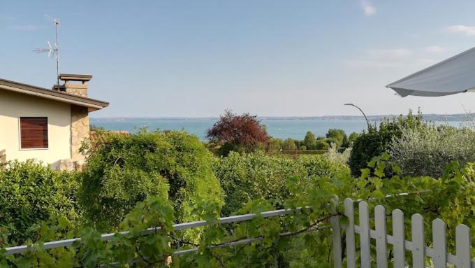The Magic House With Garden Appartamento Moniga del Garda