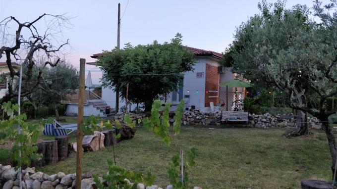 Apartment The Magic House With Garden *
